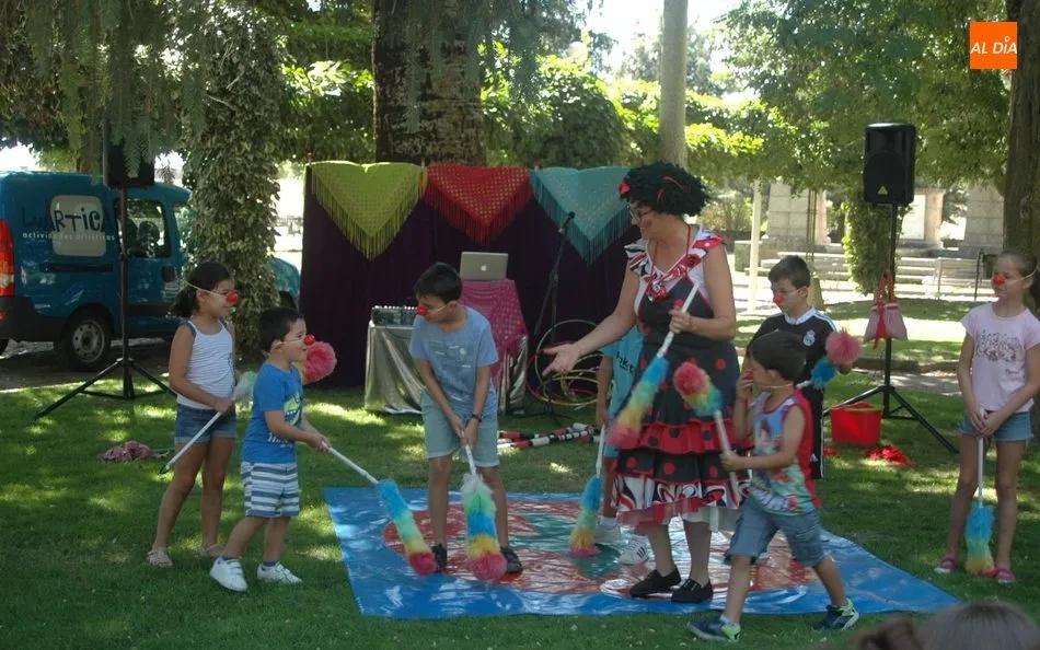 Foto 2 - &lsquo;Un circo muy Tirititra&uacute;n&rsquo; divierte a grandes y peque&ntilde;os en el Parque San Nicol&aacute;s  