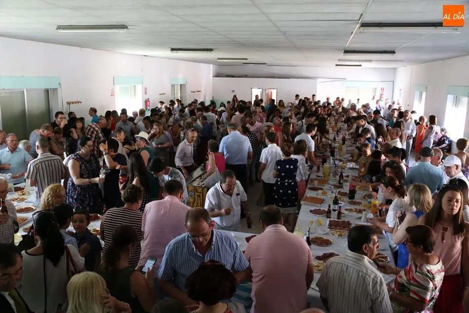 Foto 8 - Encinas de Abajo da inicio a sus fiestas