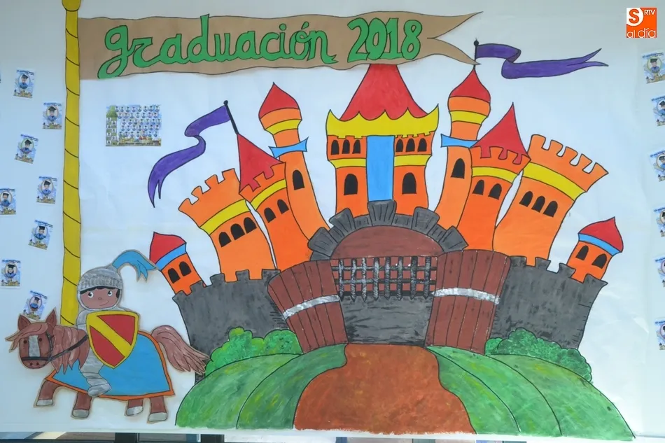 Dibujo que lució en la Escuela Infantil durante la ceremonia de graduación del último curso