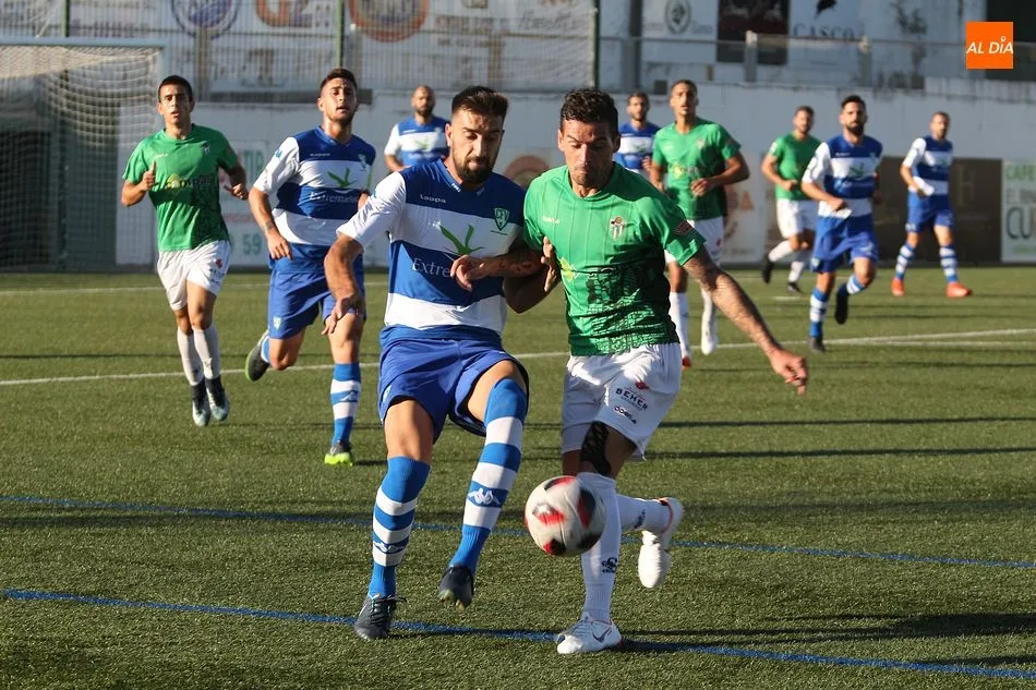 El CD Guijuelo se mostró más maduro como equipo y continúa cogiendo forma de cara al inicio de liga