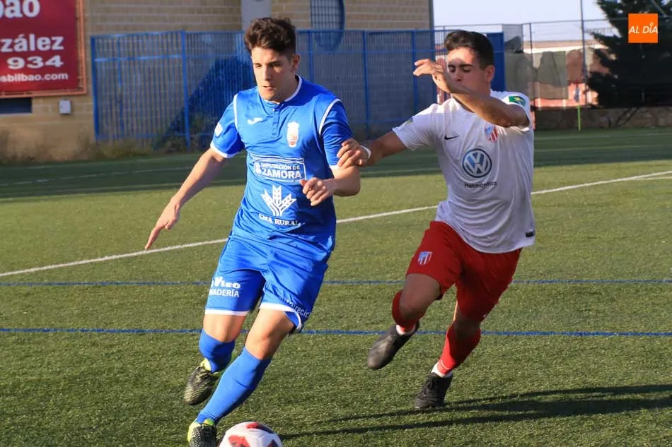 Foto 11 - El Santa Marta estrena su casillero de victorias esta temporada ante el Villaralbo (1-0)