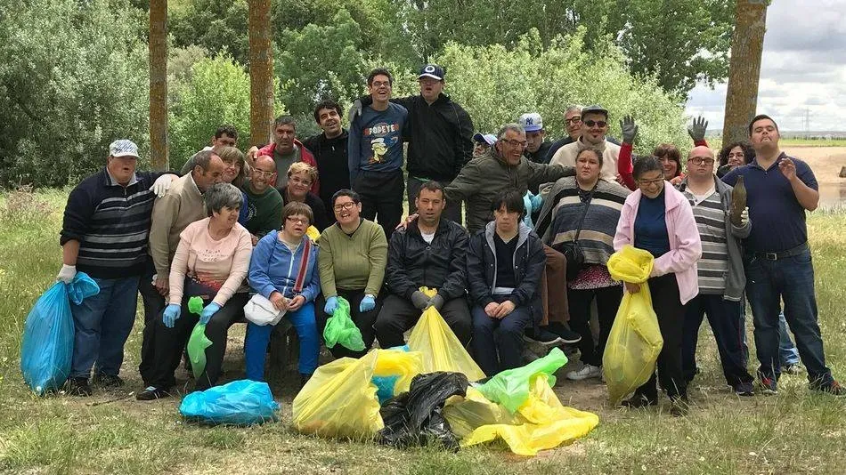 Miembros de Aspar-La Besana en una de las actividades realizadas este año