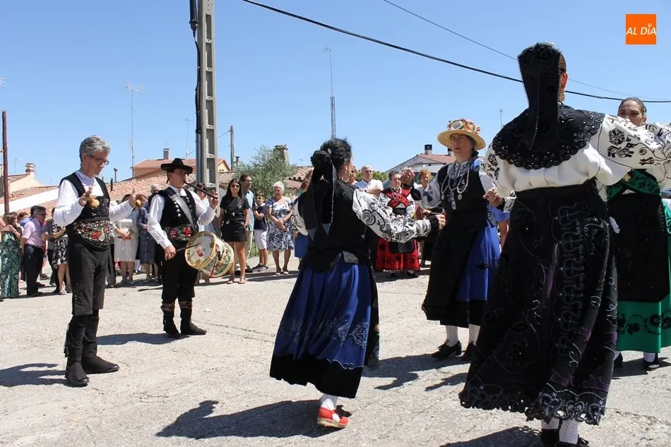 Foto 11 - Bailes y tradici&oacute;n en honor a San Lorenzo en Roll&aacute;n