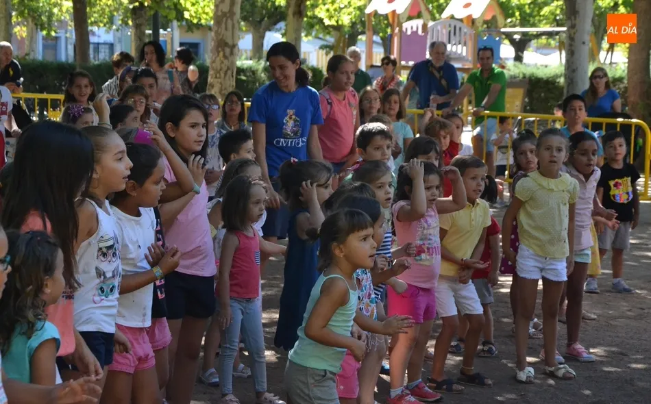 Foto 9 - Una Glorieta de Rechupete llega a su conclusi&oacute;n con una sesi&oacute;n de zumba  