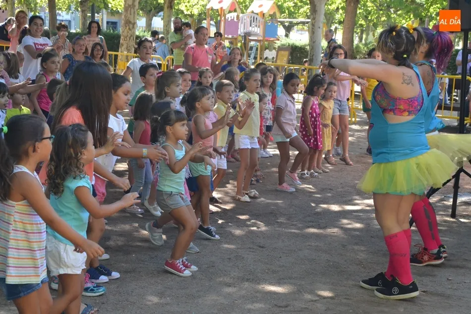 Foto 6 - Una Glorieta de Rechupete llega a su conclusi&oacute;n con una sesi&oacute;n de zumba  