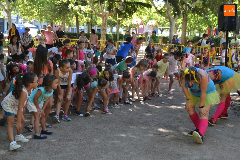 Foto 10 - Una Glorieta de Rechupete llega a su conclusi&oacute;n con una sesi&oacute;n de zumba  
