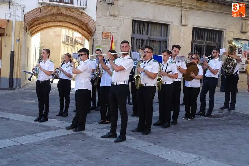 Foto 2 - Italia y Alba de Tormes, unidas por sus bandas de m&uacute;sica  