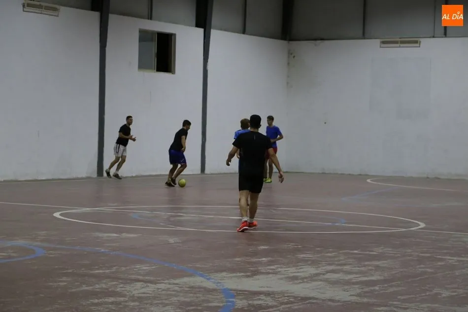 Foto 8 - Calvarrasa, campe&oacute;n del torneo de f&uacute;tbol sala