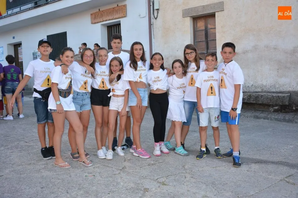 Foto 9 - Los ni&ntilde;os inauguran las fiestas de Saldeana con un entra&ntilde;able preg&oacute;n reivindicativo de la vida...