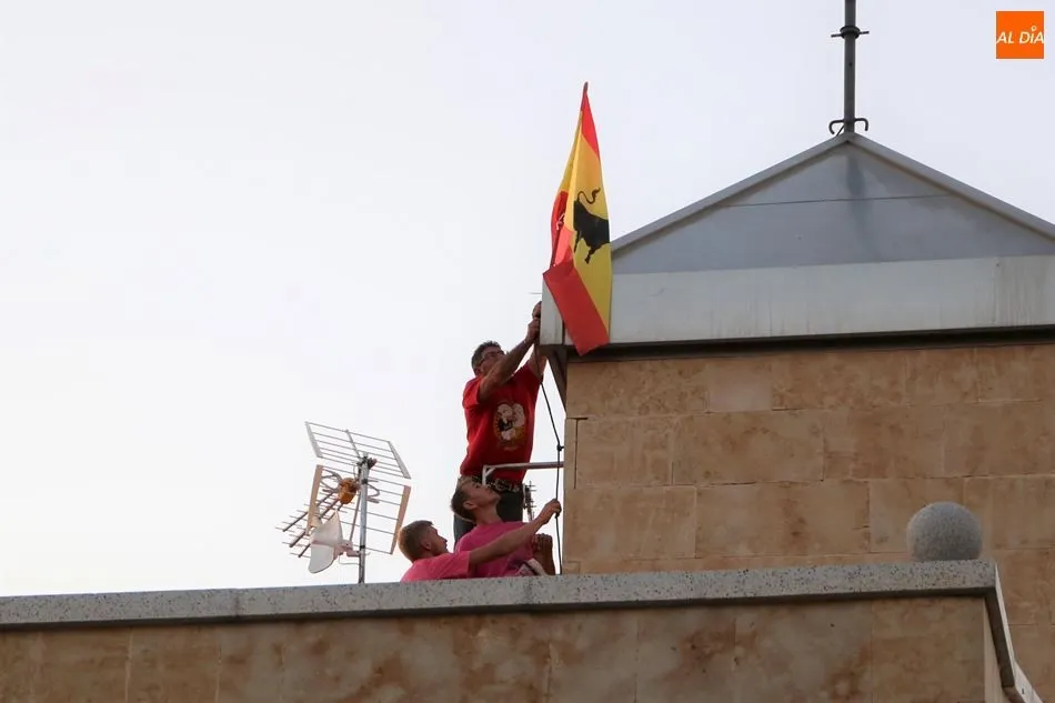 Foto 5 - La Mariseca anuncia la llegada de los festejos taurinos
