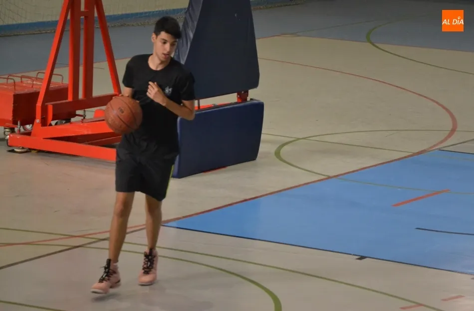 Foto 9 - Arranca la lucha por el entorchado del Torneo 3x3 Coyote  