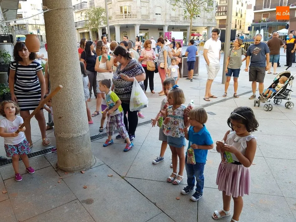 Foto 5 - La Pradera cumple con su cita l&uacute;dica como previa de los festejos