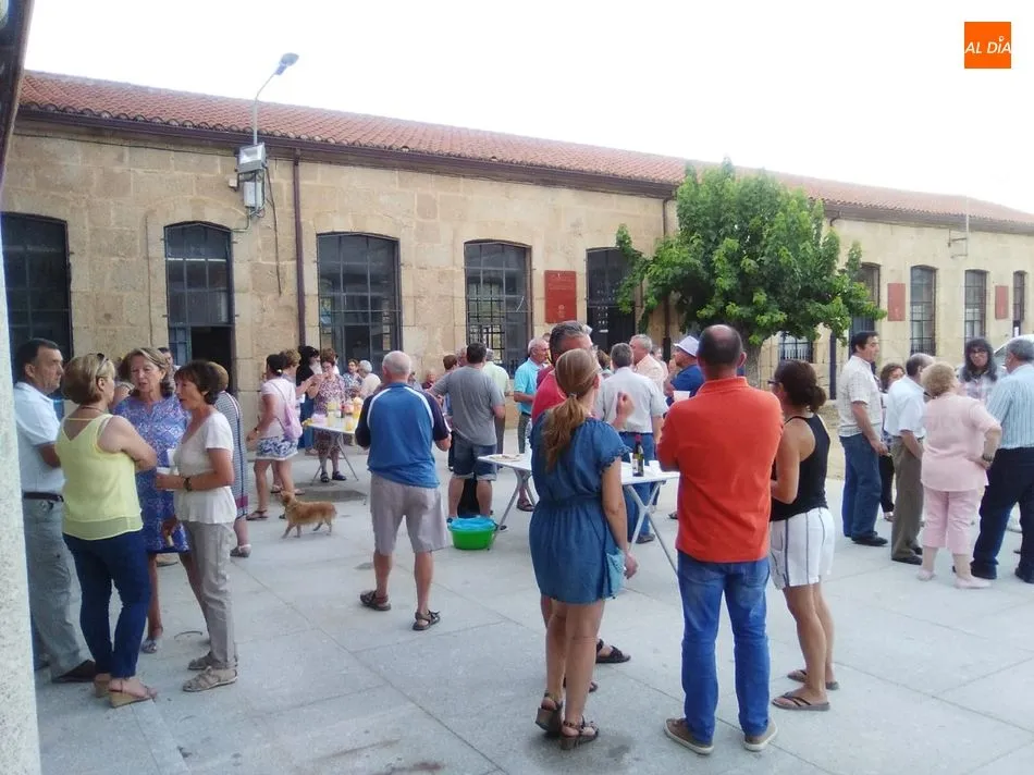 Foto 3 - La Pradera cumple con su cita l&uacute;dica como previa de los festejos