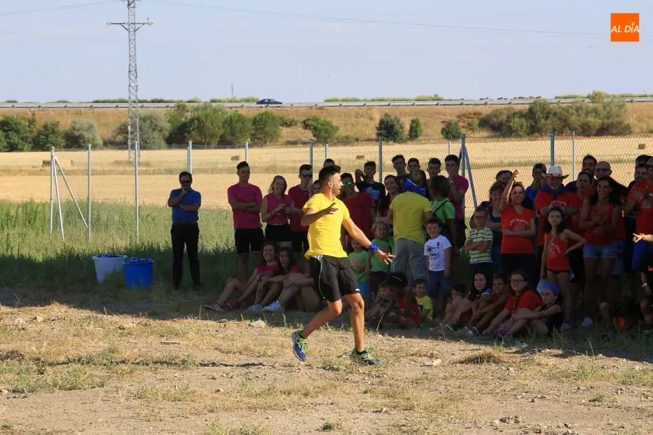 Foto 5 - Castellanos de Moriscos celebra&nbsp;con intensidad sus fiestas con&nbsp;&lsquo;Humor Amarillo&rsquo;  