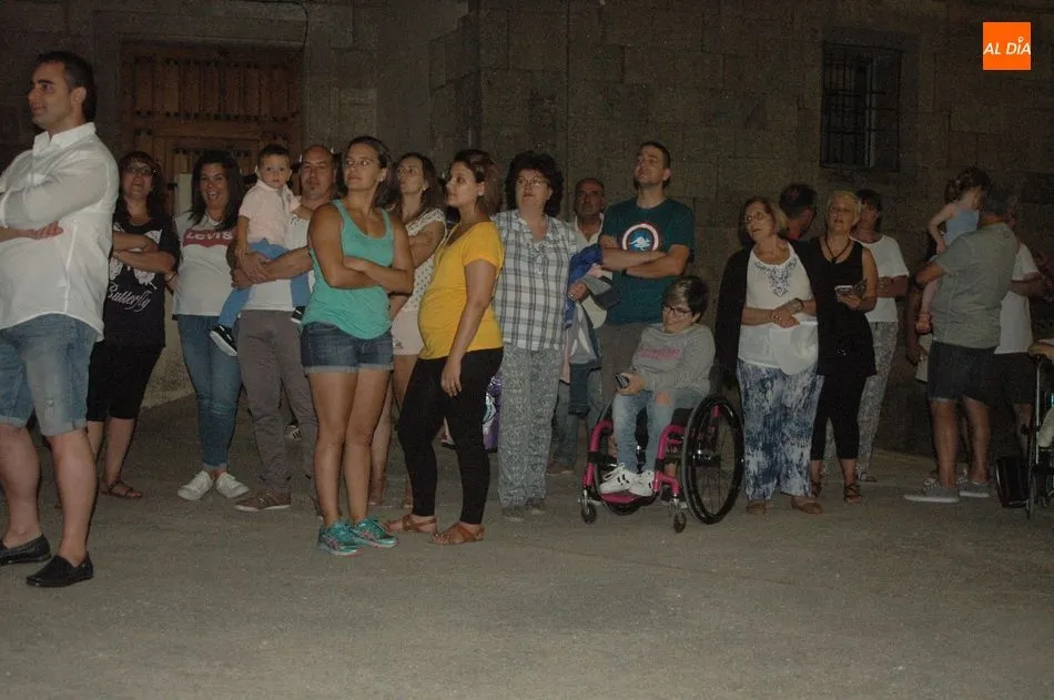 Foto 11 - Las pe&ntilde;as ponen diversi&oacute;n y color al inicio de las fiestas de &lsquo;Las Madrinas&rsquo;  