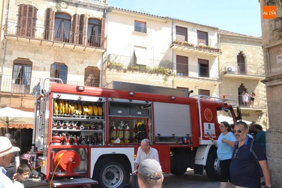 Gran sobresalto en la Plaza Mayor al echar a arder una sartén en la cocina de una vivienda  