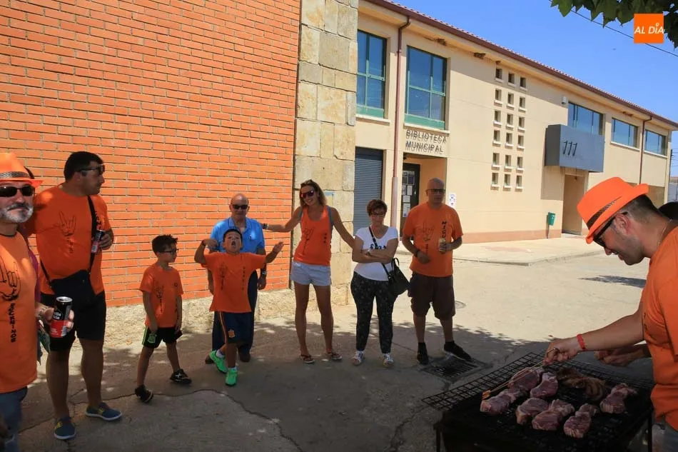 Foto 4 - La comida de pe&ntilde;as pone el broche de oro a la ma&ntilde;ana del s&aacute;bado en Do&ntilde;inos  