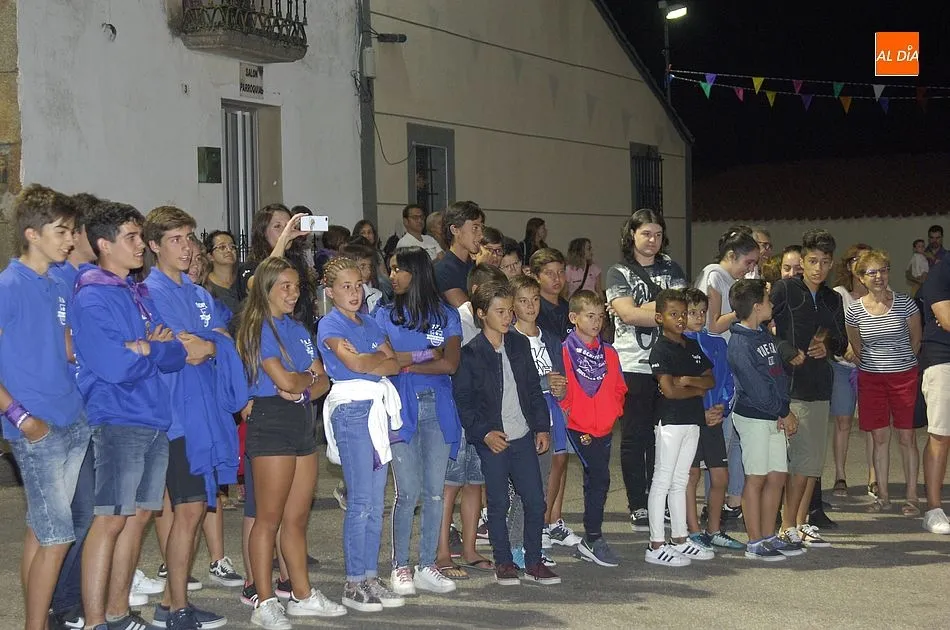 Foto 7 - Andrea P&eacute;rez y V&iacute;ctor Dur&aacute;n, reyes de las fiestas de Saelices el Chico  