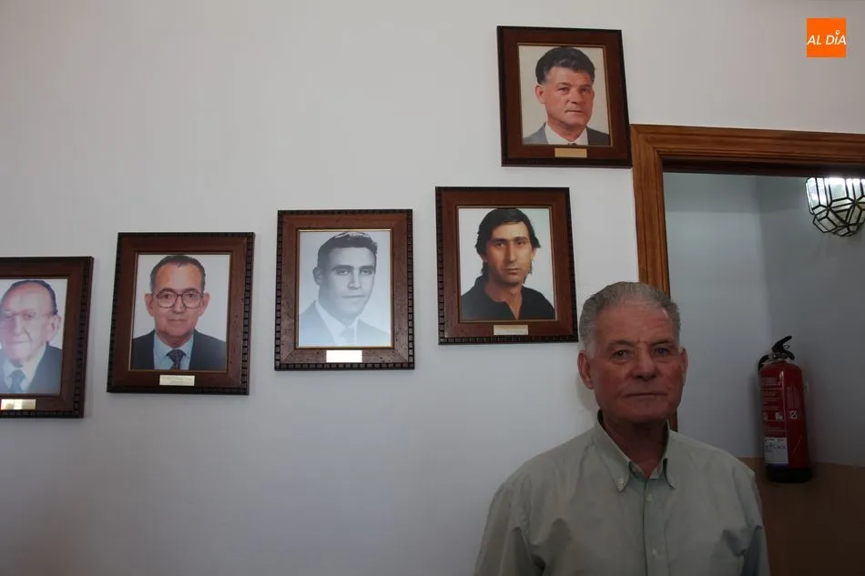 Foto 11 - Emotivo homenaje a los alcaldes de Cip&eacute;rez  
