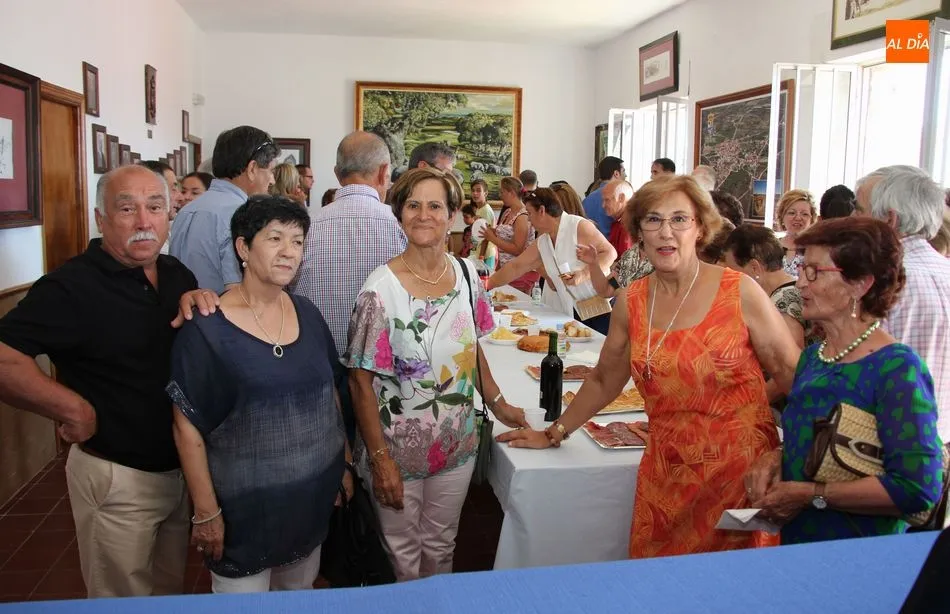 Foto 7 - Emotivo homenaje a los alcaldes de Cip&eacute;rez  