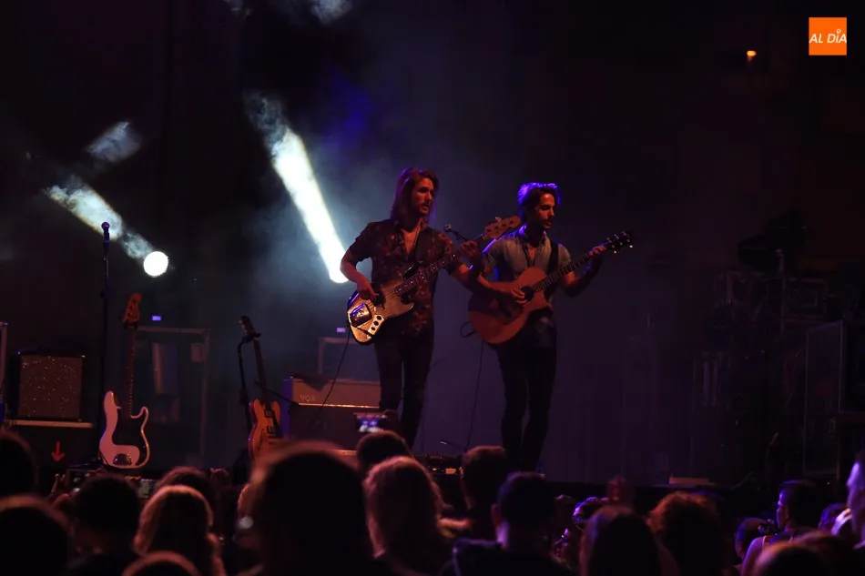 Foto 2 - El &lsquo;para&iacute;so&rsquo; de Dvicio encandila al p&uacute;blico salmantino