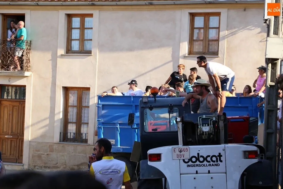 Foto 8 - Quiebros y cortes en el toro de caj&oacute;n