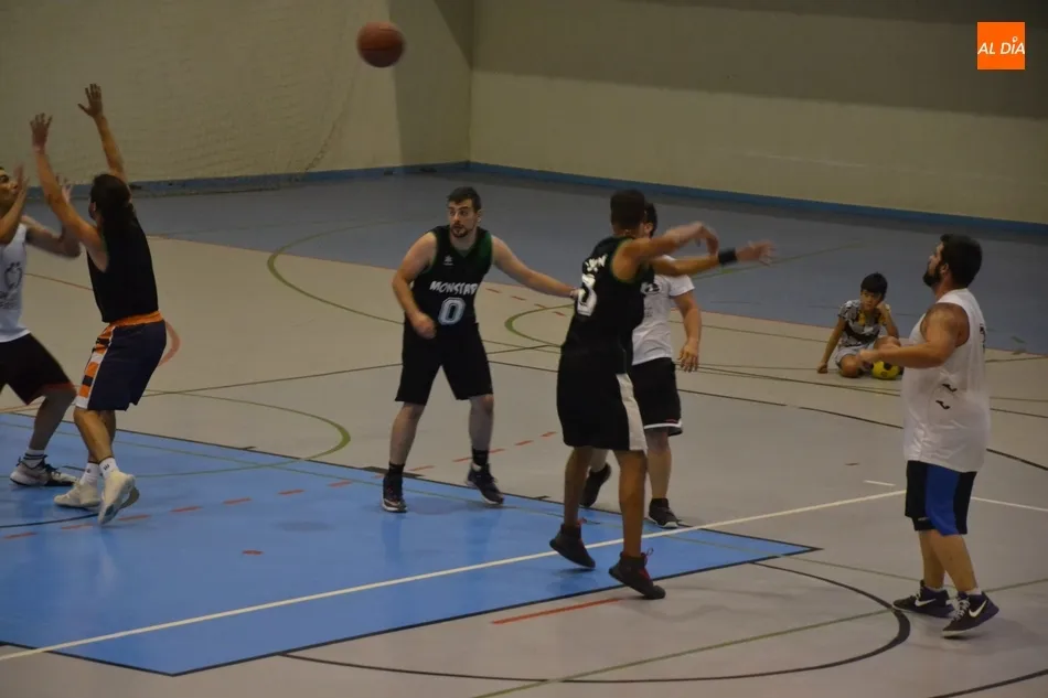 Foto 5 - Fantasmas revalida corona en el &lsquo;&uacute;ltimo&rsquo; Torneo 3x3 Coyote  