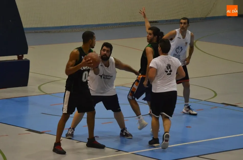 Foto 6 - Fantasmas revalida corona en el &lsquo;&uacute;ltimo&rsquo; Torneo 3x3 Coyote  