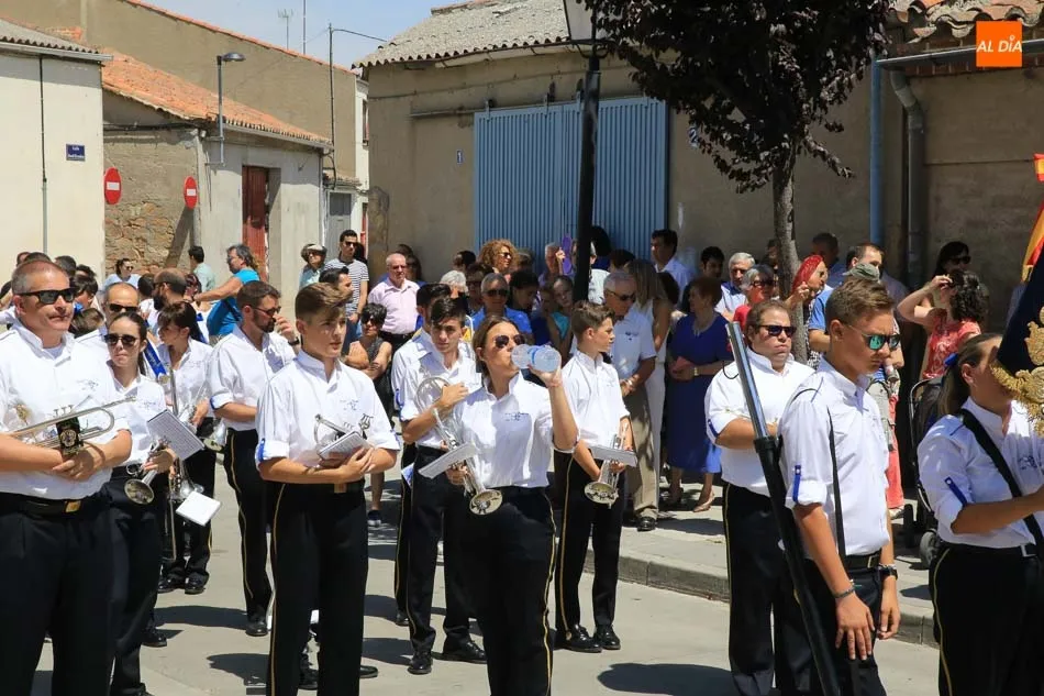 Foto 9 - Castellanos de Moriscos honra al Cristo de las Batallas con&nbsp;su tradicional eucarist&iacute;a  