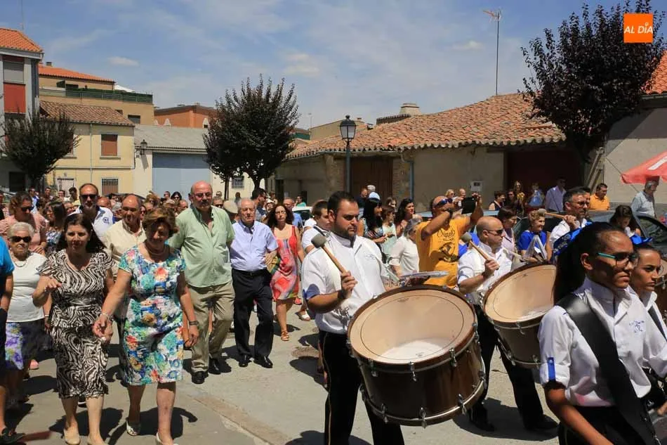 Foto 5 - Castellanos de Moriscos honra al Cristo de las Batallas con&nbsp;su tradicional eucarist&iacute;a  