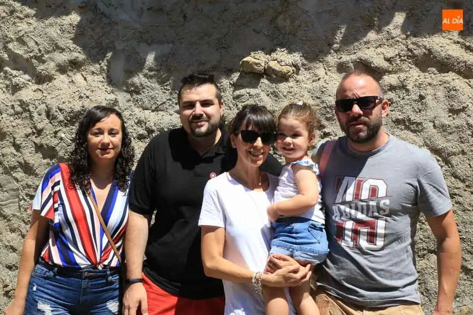 Foto 4 - Castellanos de Moriscos honra al Cristo de las Batallas con&nbsp;su tradicional eucarist&iacute;a  