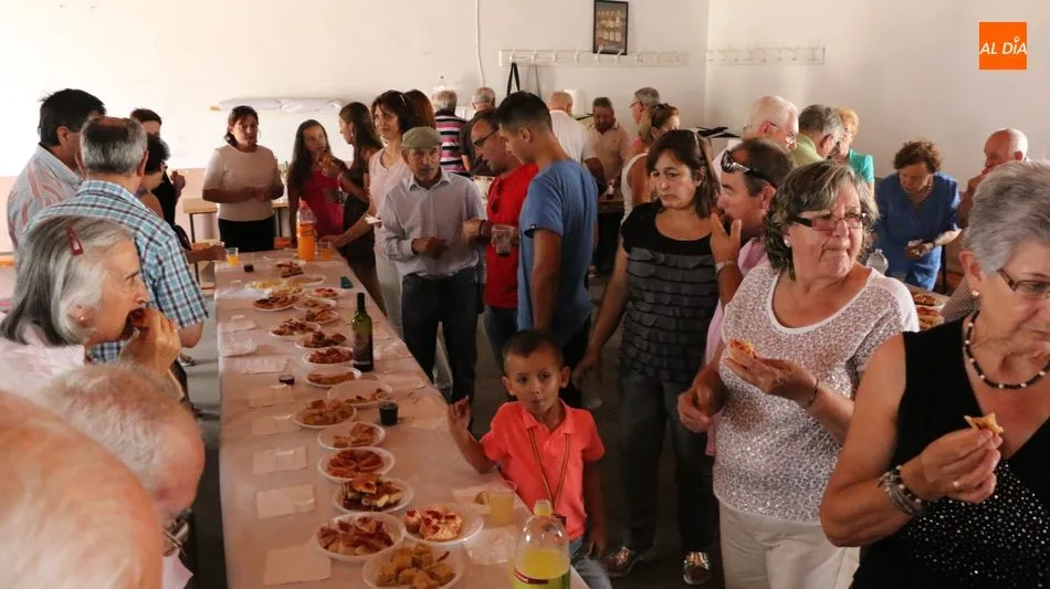 Foto 3 - Peralejos de Abajo despide las fiestas de verano con un homenaje a los mayores  