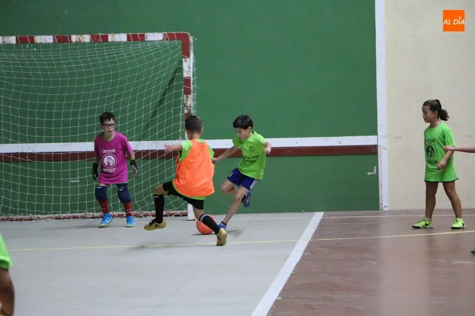 Foto 8 - Arrancan las finales del campeonato de &lsquo;futbito&rsquo; de Vitigudino  