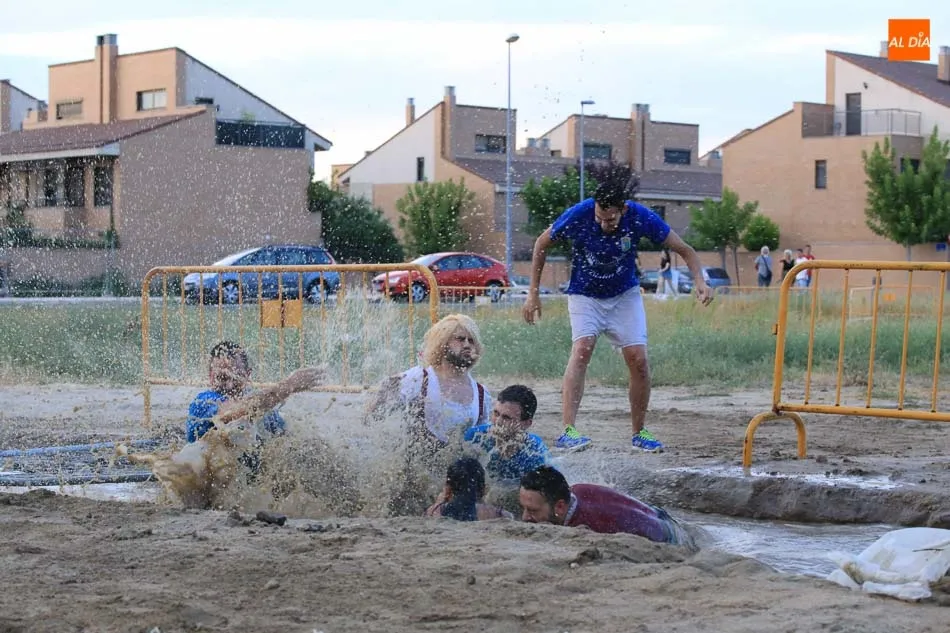 Foto 9 - Divertida jornada en Villamayor con la carrera de obst&aacute;culos Impulsa Race