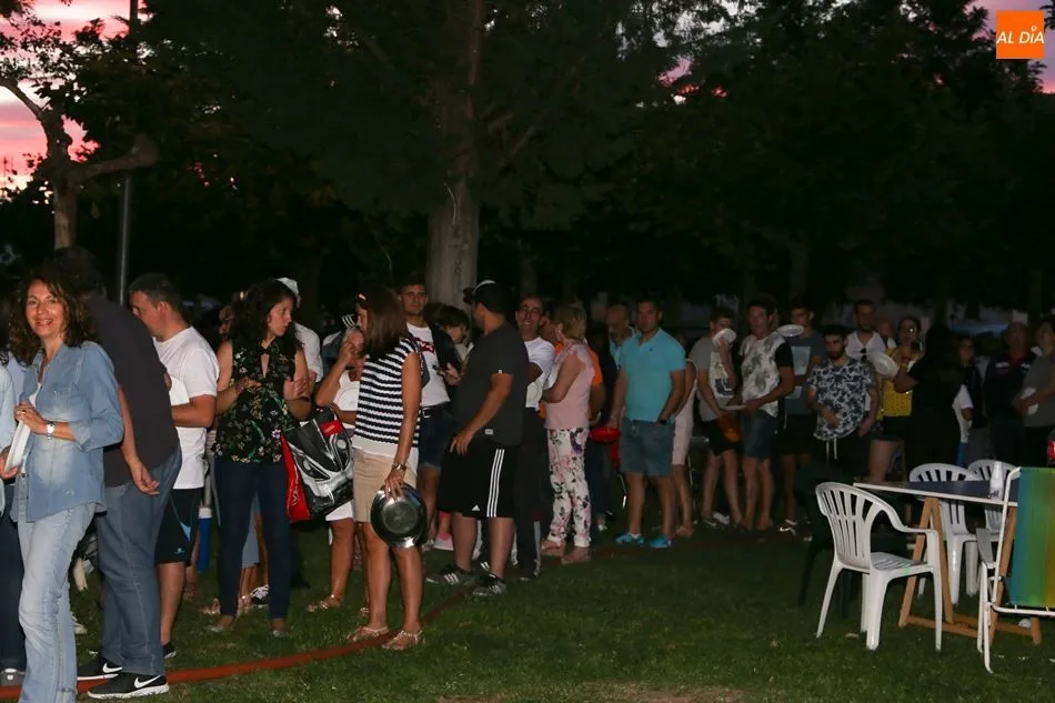 Foto 6 - La carne con patatas clausura las fiestas