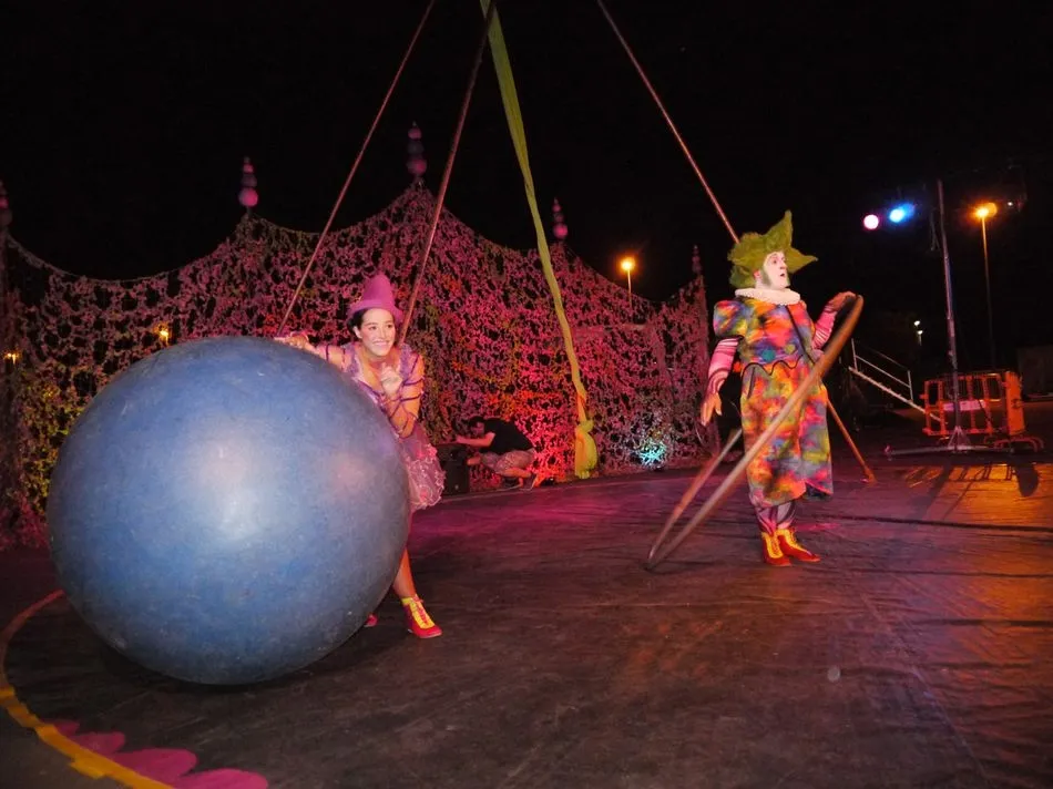 Foto 3 - Arranca en Carbajosa de la Sagrada el festival de Circo que se prolongar&aacute; hasta el domingo
