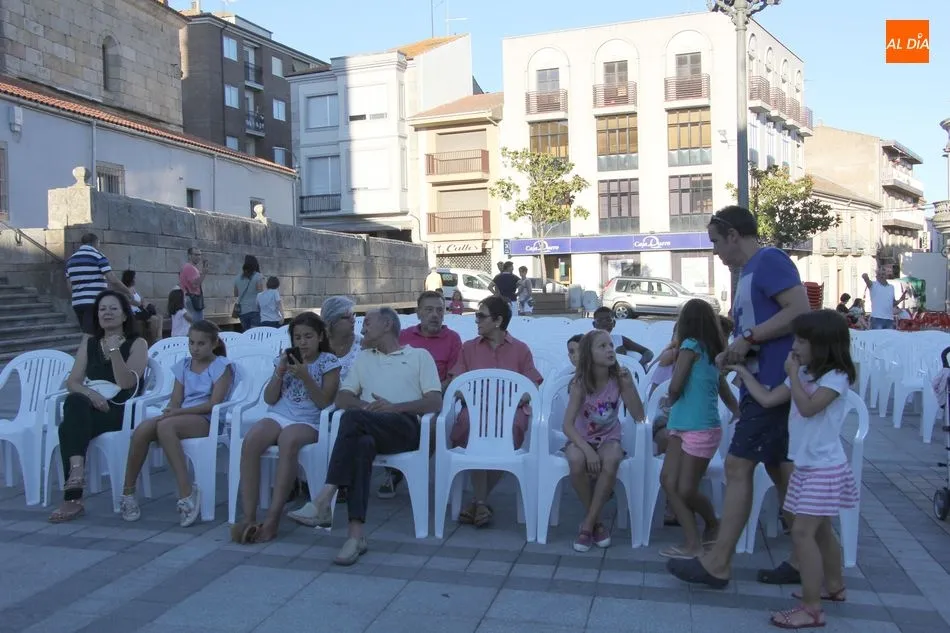 Foto 6 - La Biblioteca Municipal entrega los premios del Concurso Infantil de Dibujo  