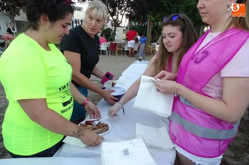 Foto 4 - Parrillada para aguantar el tir&oacute;n festivo  