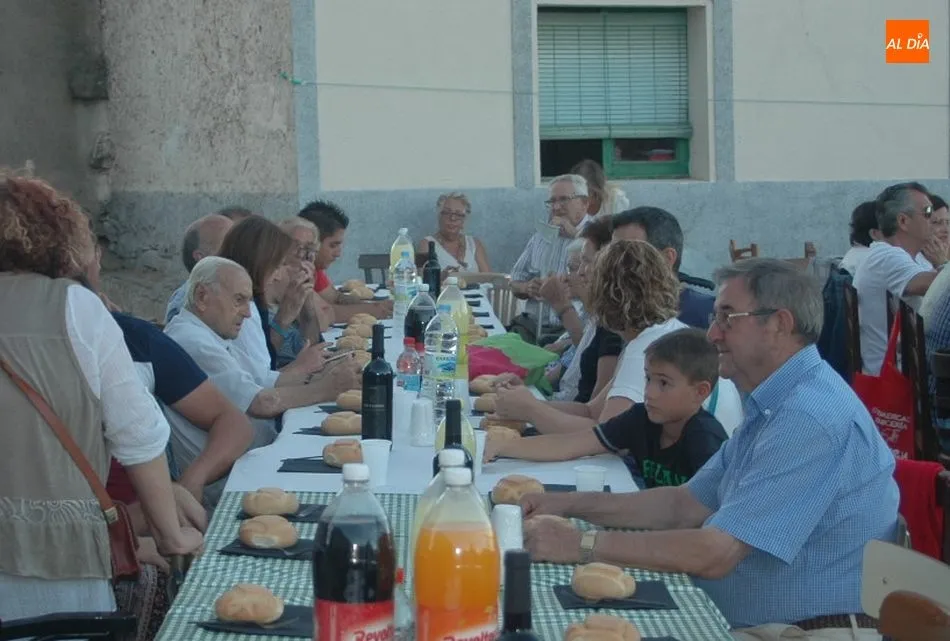 Foto 11 - En Fuentes de Masueco se despiden de las fiestas con un excelente sabor de boca  
