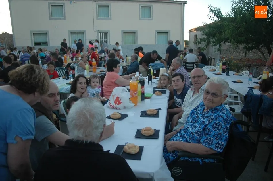 Foto 8 - En Fuentes de Masueco se despiden de las fiestas con un excelente sabor de boca  