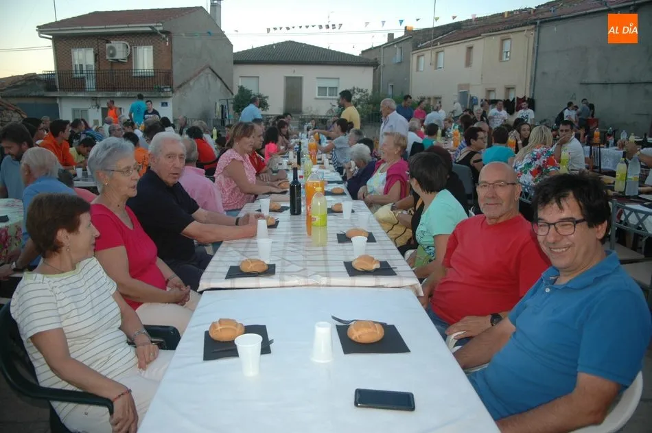 Foto 5 - En Fuentes de Masueco se despiden de las fiestas con un excelente sabor de boca  