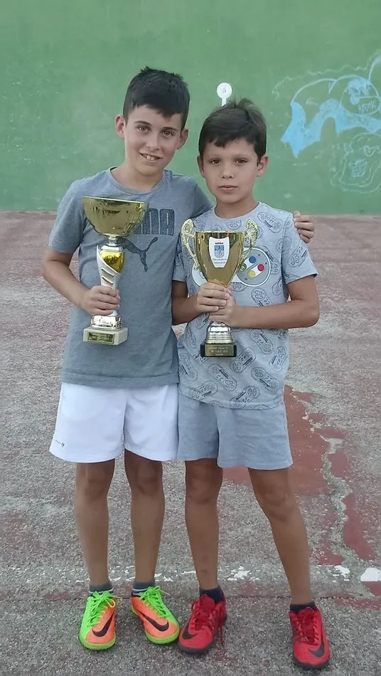 Foto 7 - Los m&aacute;s peque&ntilde;os de Villarino tambi&eacute;n disfrutan de las fiestas  