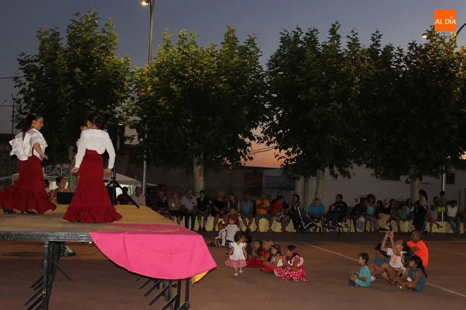 Foto 5 - Aires flamencos al comp&aacute;s de Volantes en el Albero