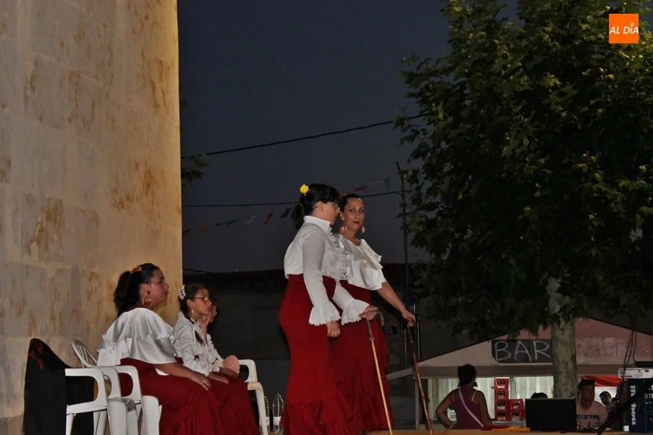 Foto 4 - Aires flamencos al comp&aacute;s de Volantes en el Albero