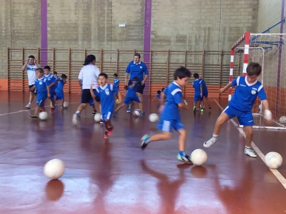 Foto 6 - La segunda semana del Campus de F&uacute;tbol Sala y F&uacute;tbol &lsquo;Ledesma 2018&rsquo; cuenta con 30...
