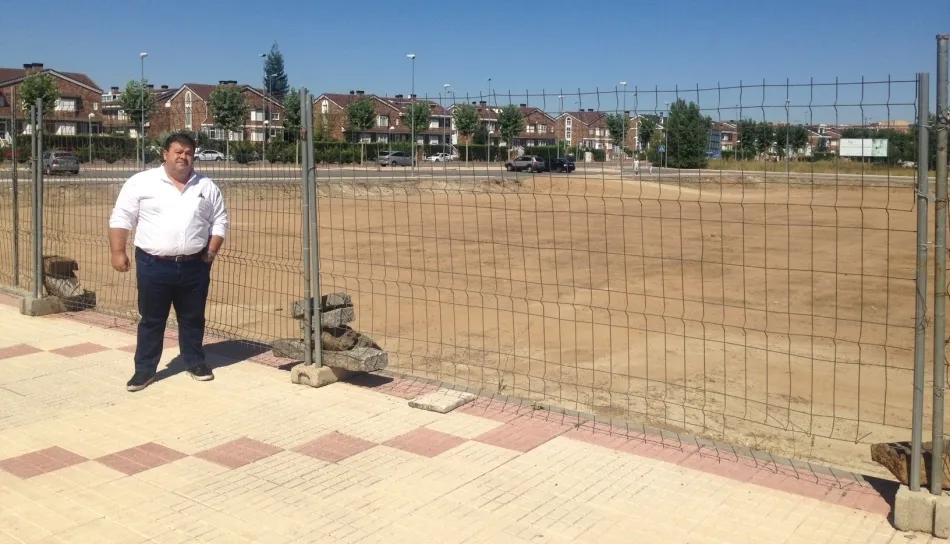 Una de las carpas estará ubicada entre la calle Río Tormes y la Avenida de La Serna
