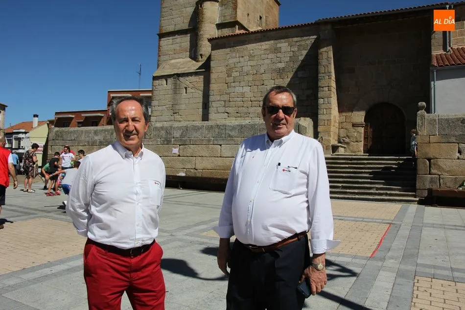 Foto 11 - La Asamblea Comarcal de Cruz Roja en Vitigudino celebra el &lsquo;D&iacute;a de la banderita&rsquo;    &nbsp;  