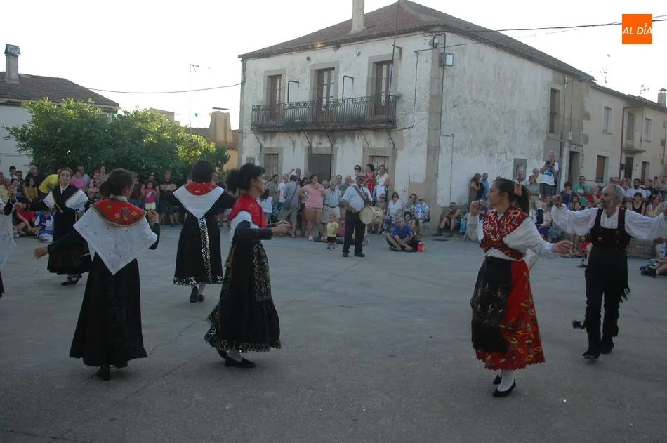Foto 10 - El concurso de postres endulza las fiestas de Monleras  