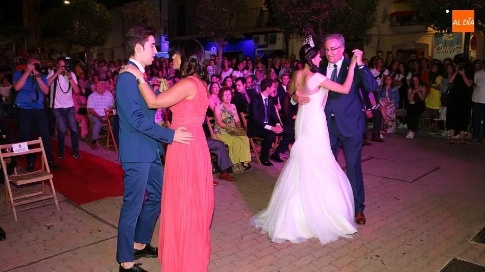 Foto 3 - Aitana S&aacute;nchez, Reina de las Fiestas de Guijuelo