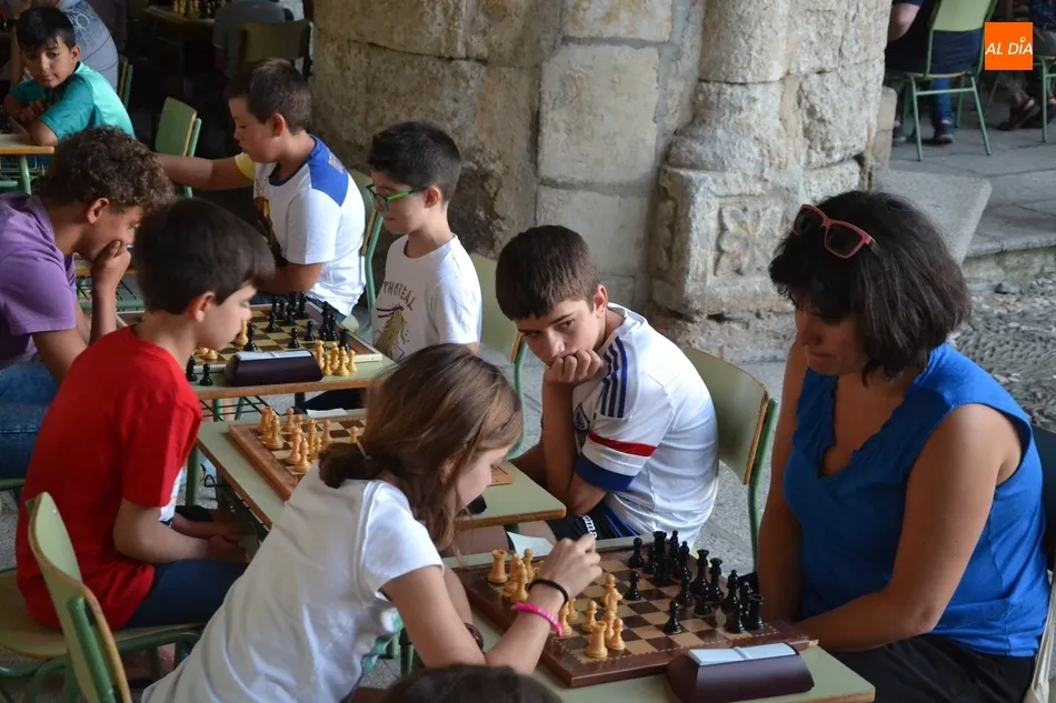 Foto 4 - El Torneo de Ajedrez Rel&aacute;mpago bate su r&eacute;cord de participaci&oacute;n  
